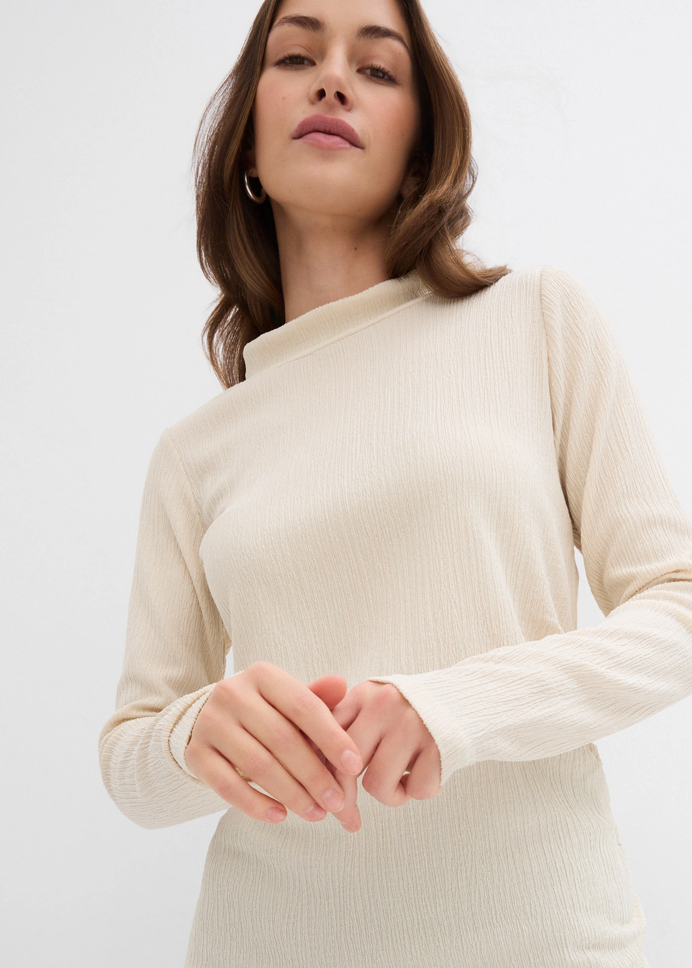Longsleeve van crêpe • naturel • bonprix online shop