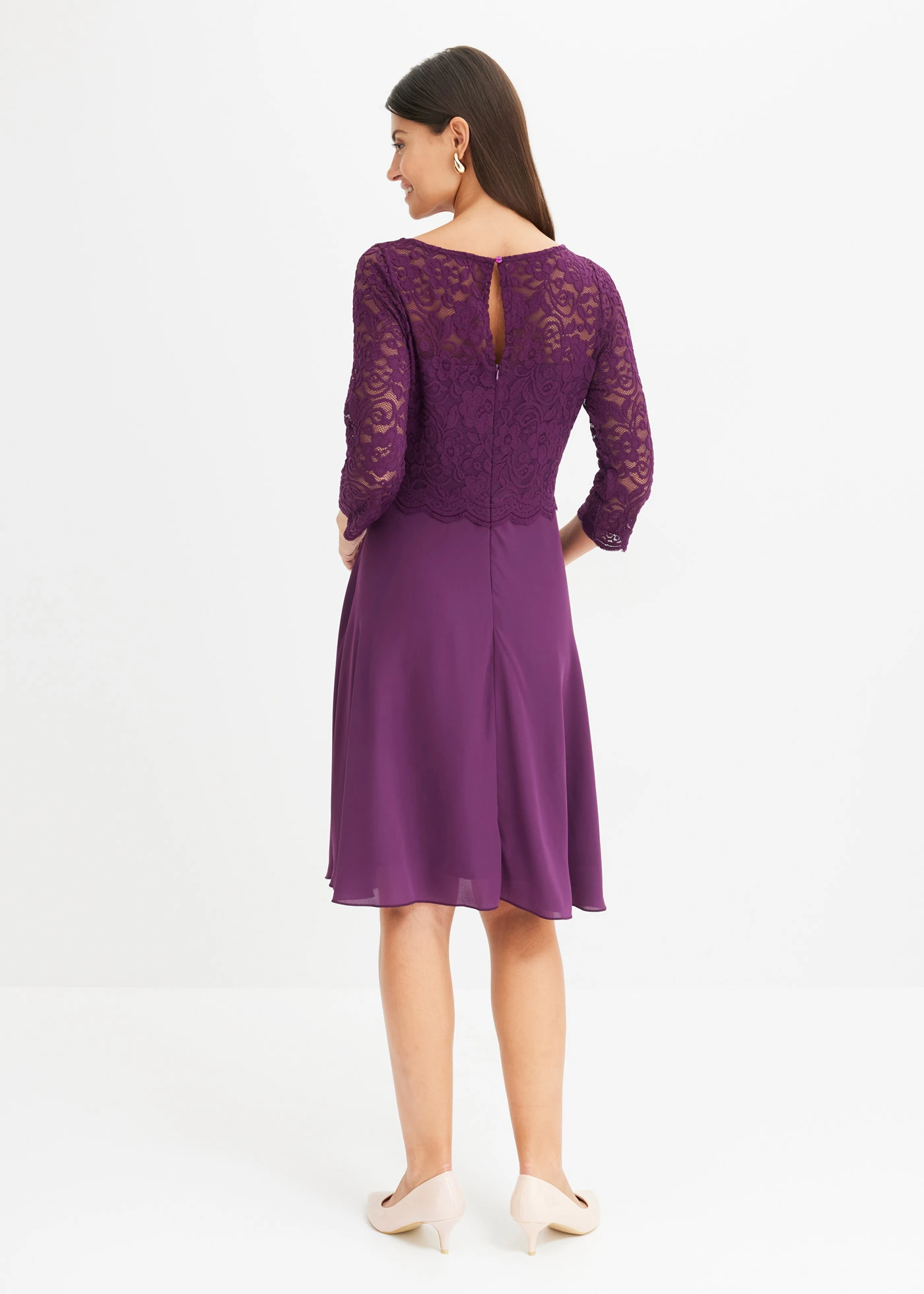 Minišaty s krajkou • tmavě fialová • bonprix obchod