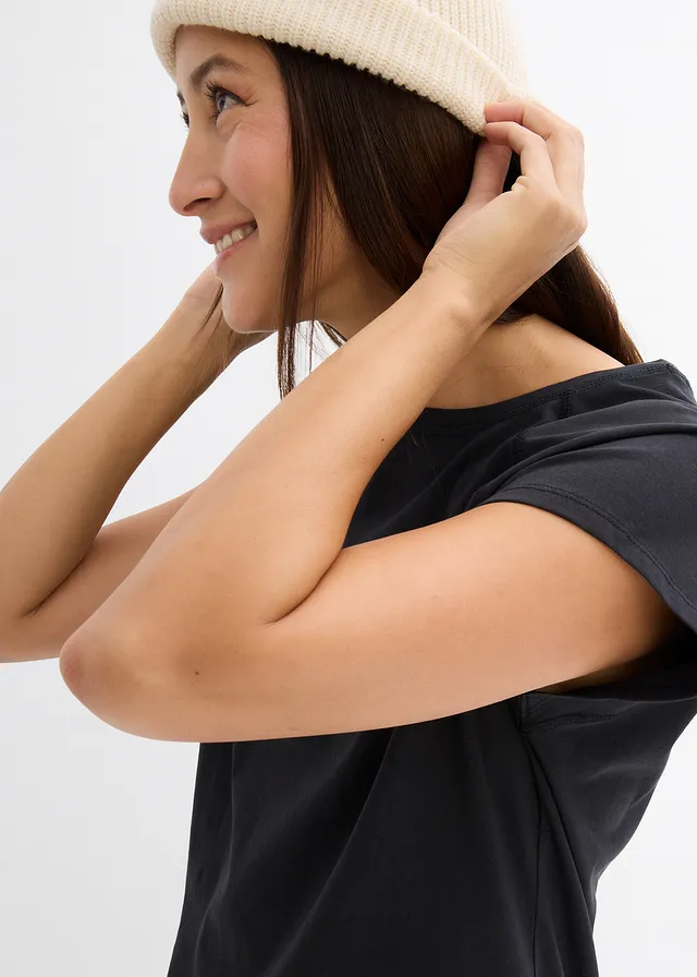 T-shirt van biologisch katoen • zwart • product-page.page-title-suffix