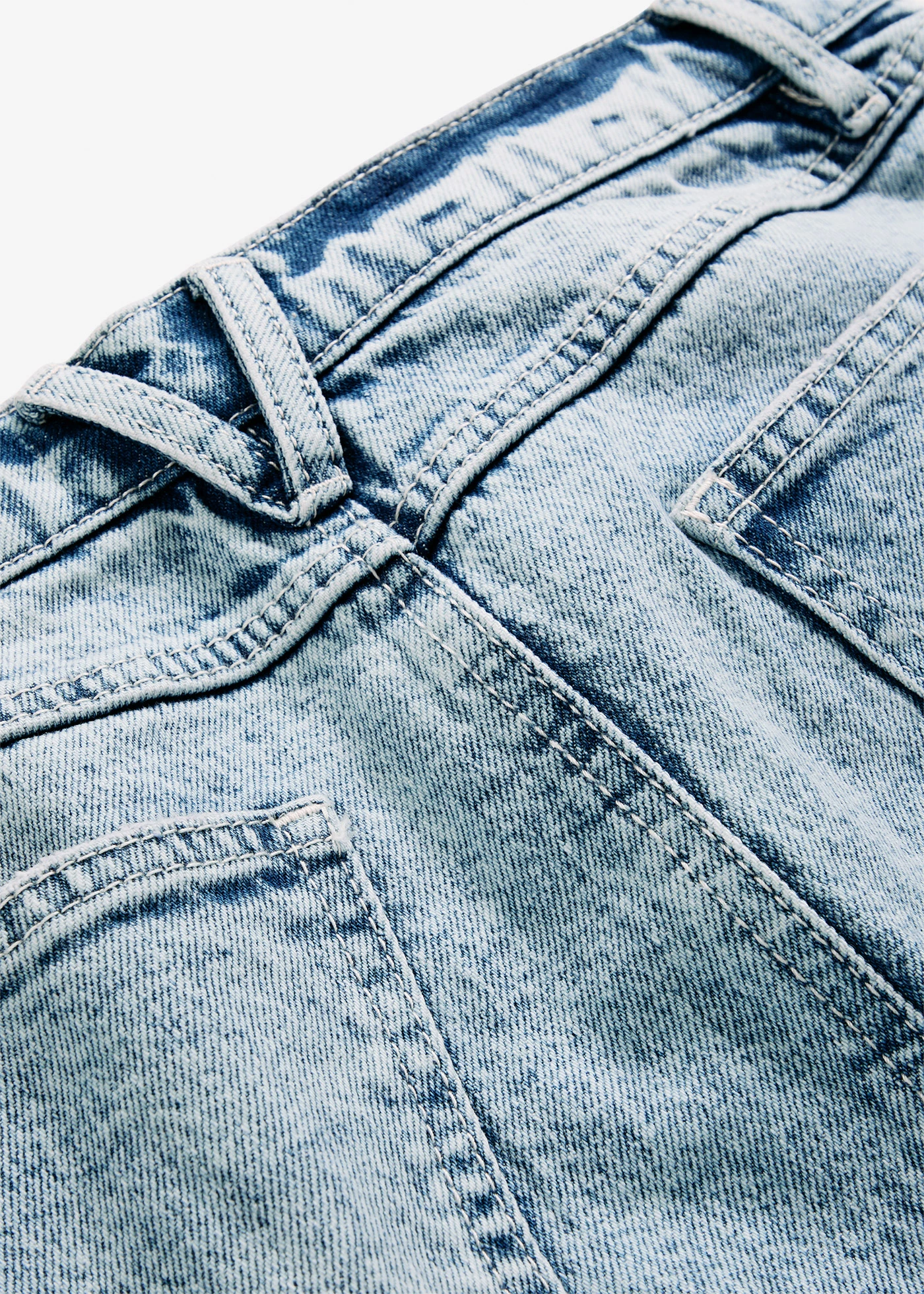 Spódnica dżinsowa midi • lodowy niebieski denim "used" • sklep bonprix