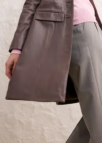 Manteau court en cuir nappa d’agneau • marron moyen • Boutique bonprix