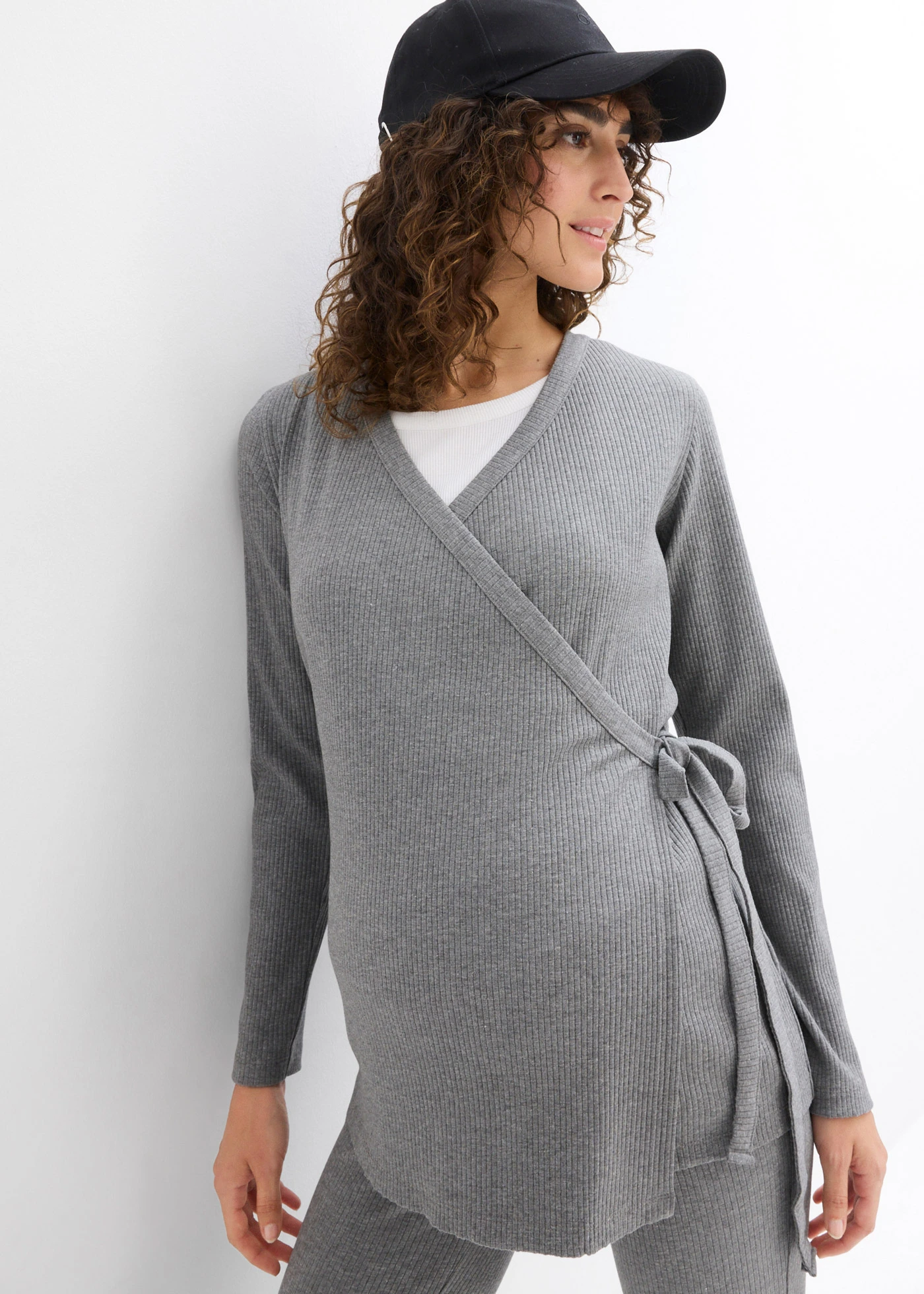 Gilet cache-cœur de grossesse et legging confortable (ens. 2 pces) • gris chiné • Boutique bonprix