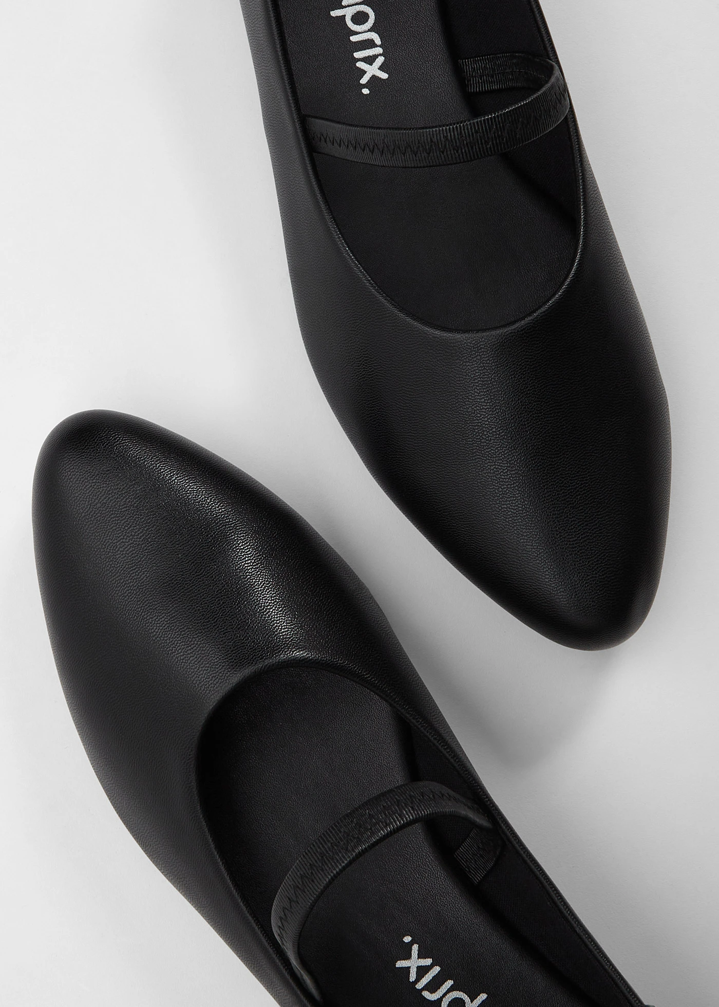 Baleriny z elastycznym paskiem • czarny • sklep bonprix