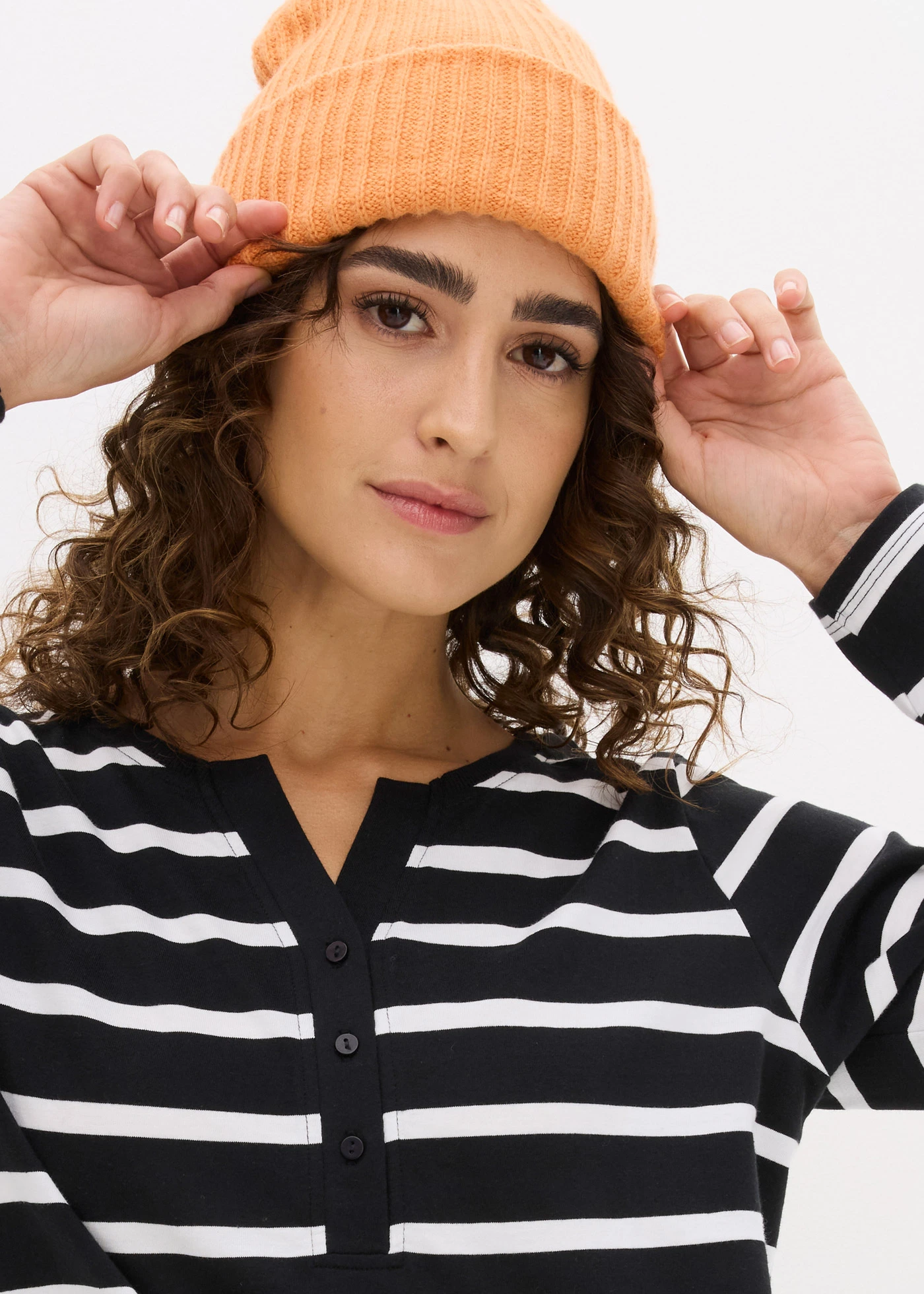 Henley triko z čisté organické bavlny • černá /bílá s jemnými proužky • bonprix obchod