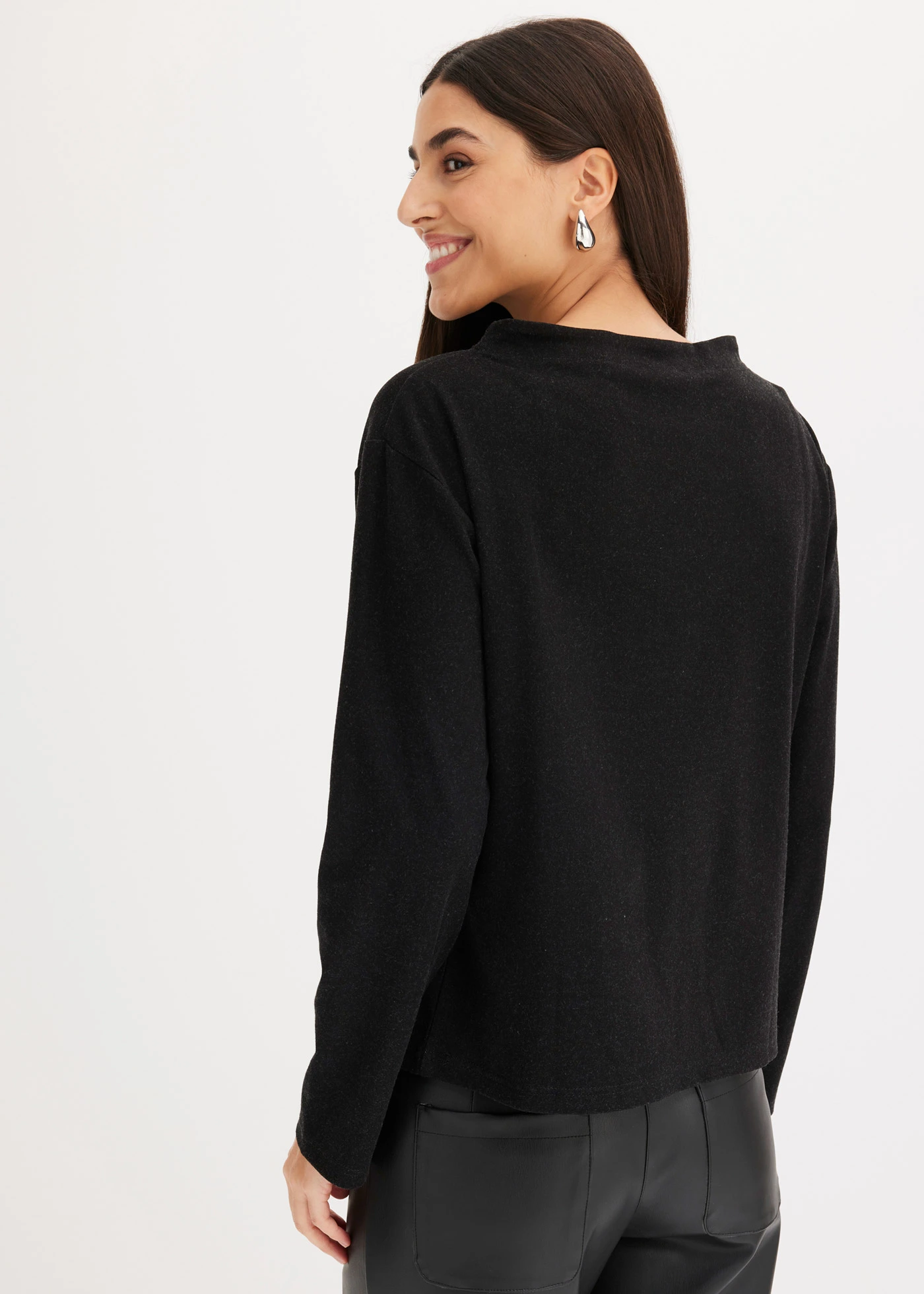 Bluză casual • negru • magazin bonprix