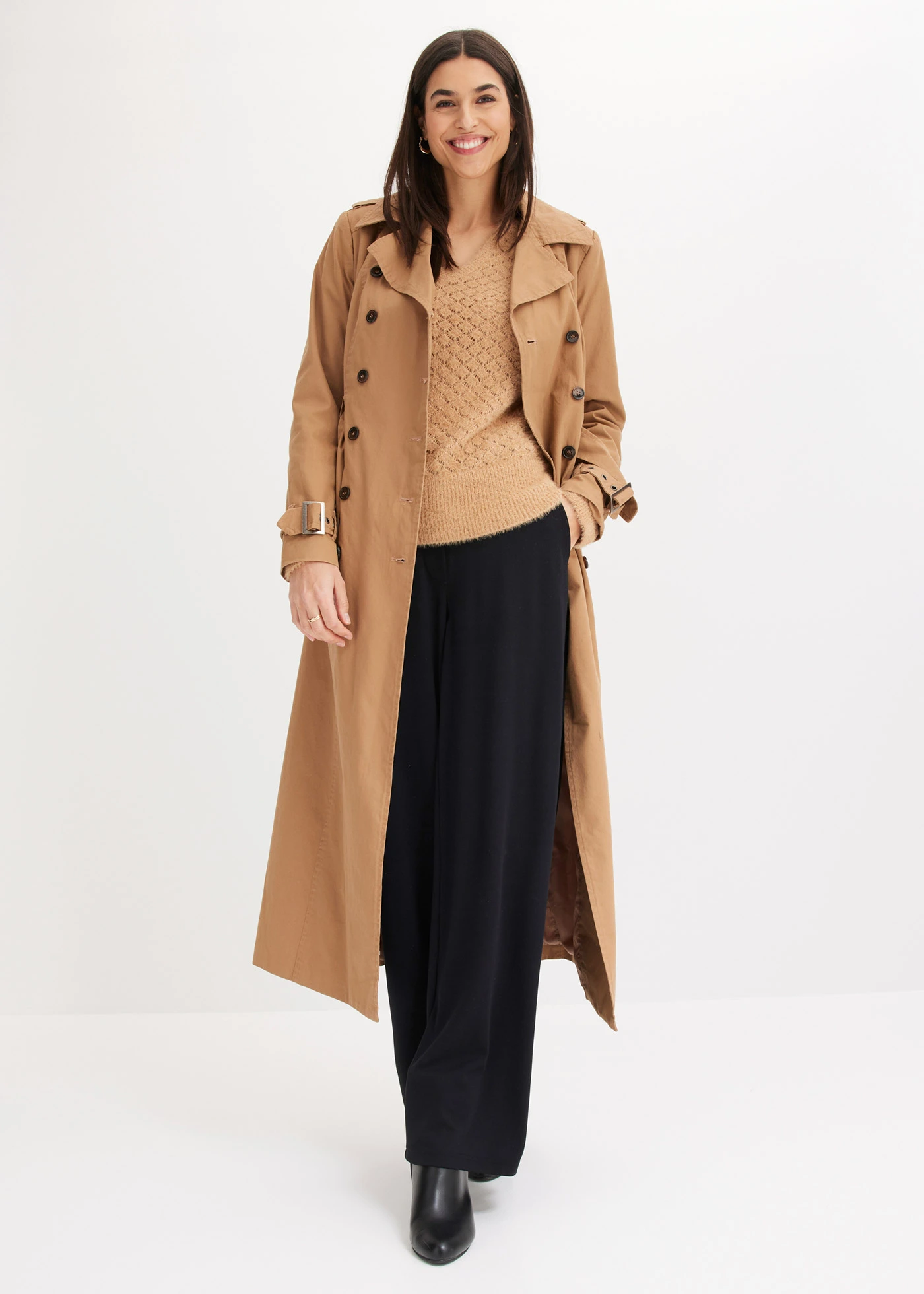 Pantalon en jersey à patte décorative • noir • Boutique bonprix