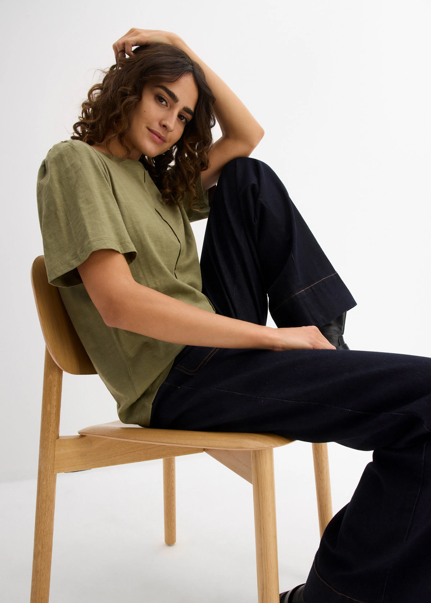 T-shirt 100% coton • olive • Boutique bonprix