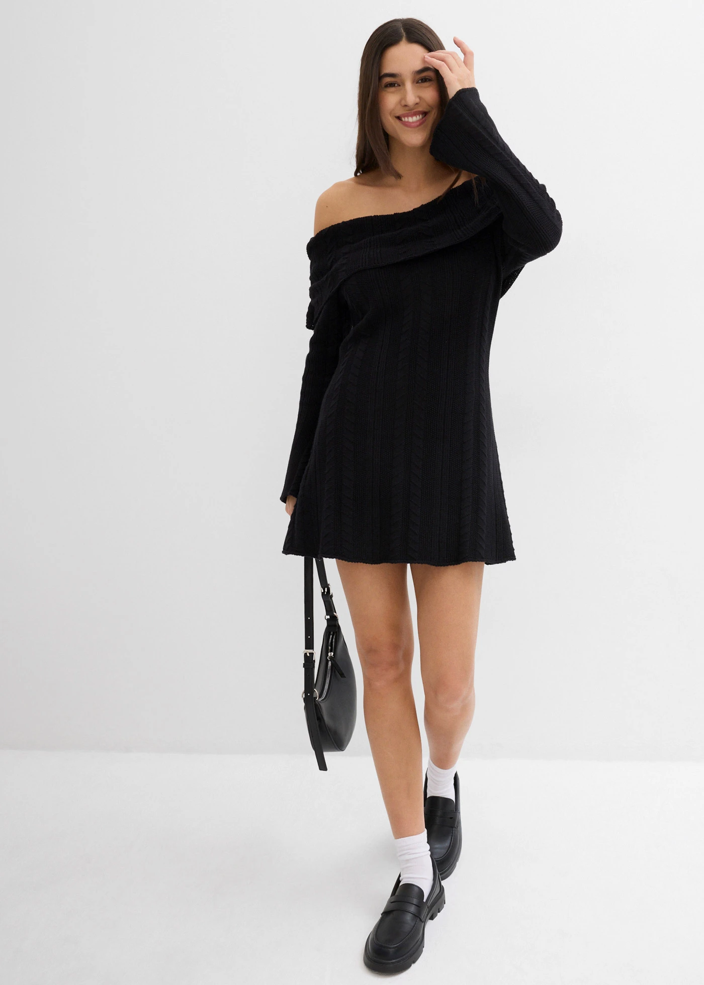 Gebreide jurk met Carmen-hals • zwart • bonprix online shop