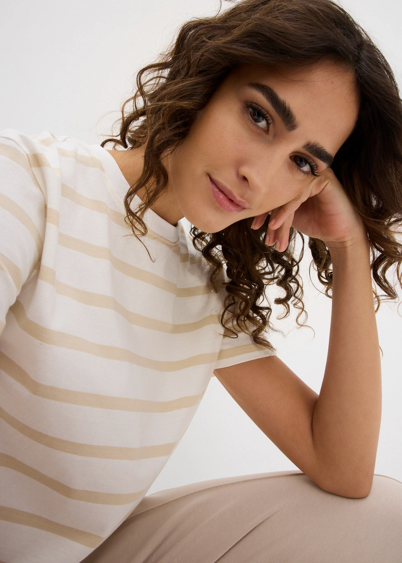 T-shirt (set van 2) • lichtsand-wolwit gestreept • bonprix online shop