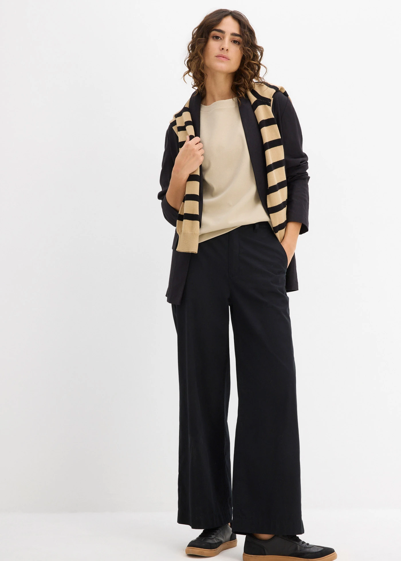 Bluză din bumbac organic 100% gros • kaki fumuriu • magazin bonprix