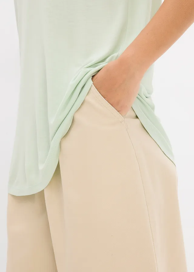 Longshirt van zachte viscose • lichtrietgroen • product-page.page-title-suffix