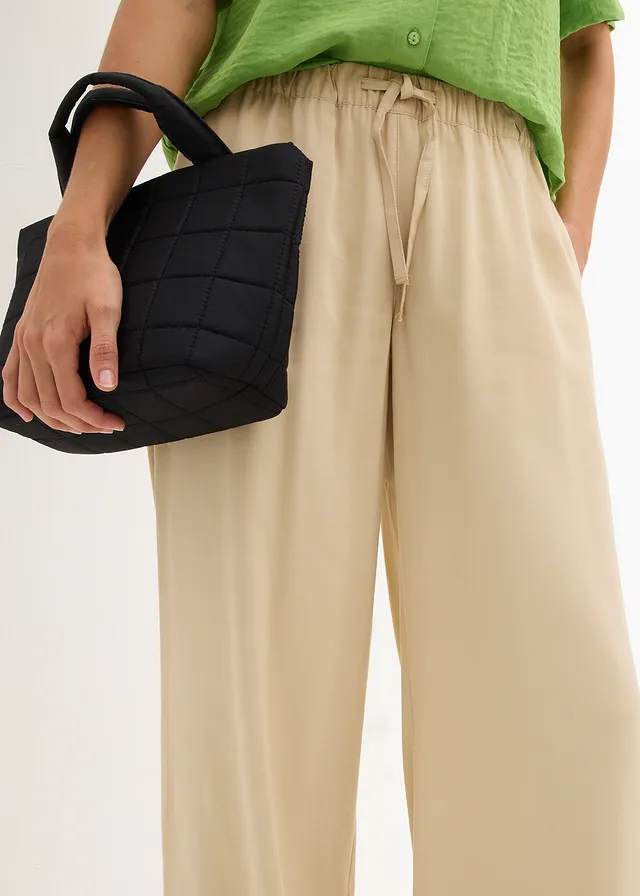 Marlene Dietrich broek van soepele viscose • groenbeige • product-page.page-title-suffix