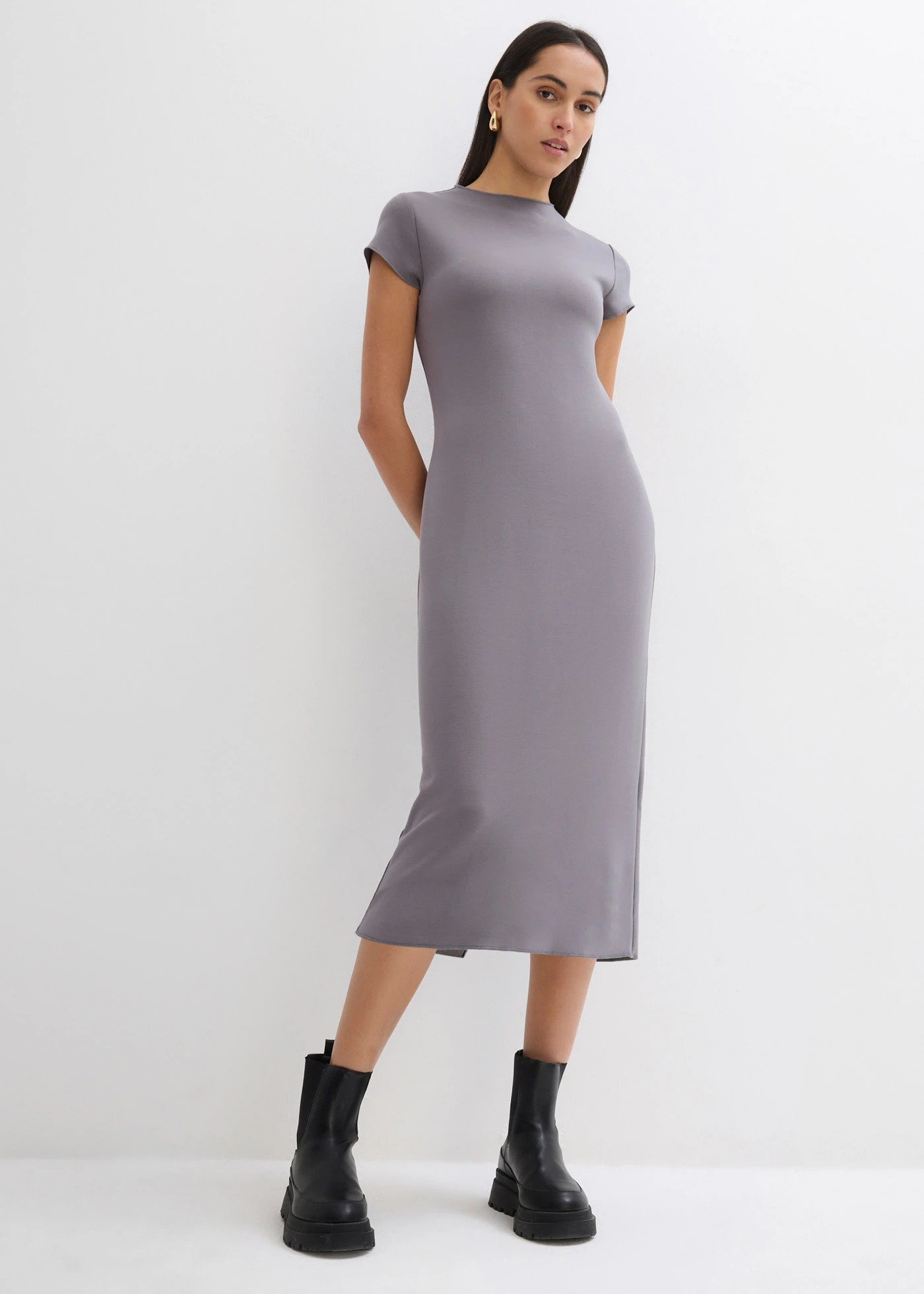 Žerzejové šaty z viskózové směsi • kouřově šedá • bonprix obchod