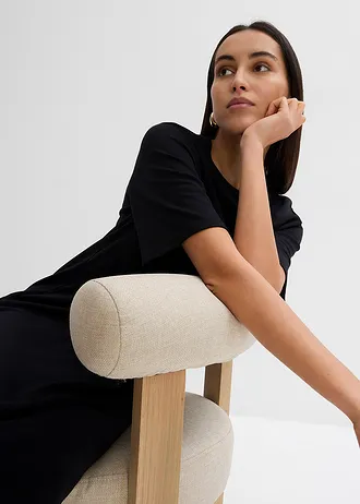 Sukienka T-shirtowa o trapezowym kroju z mieszanki wiskozy • czarny • sklep bonprix