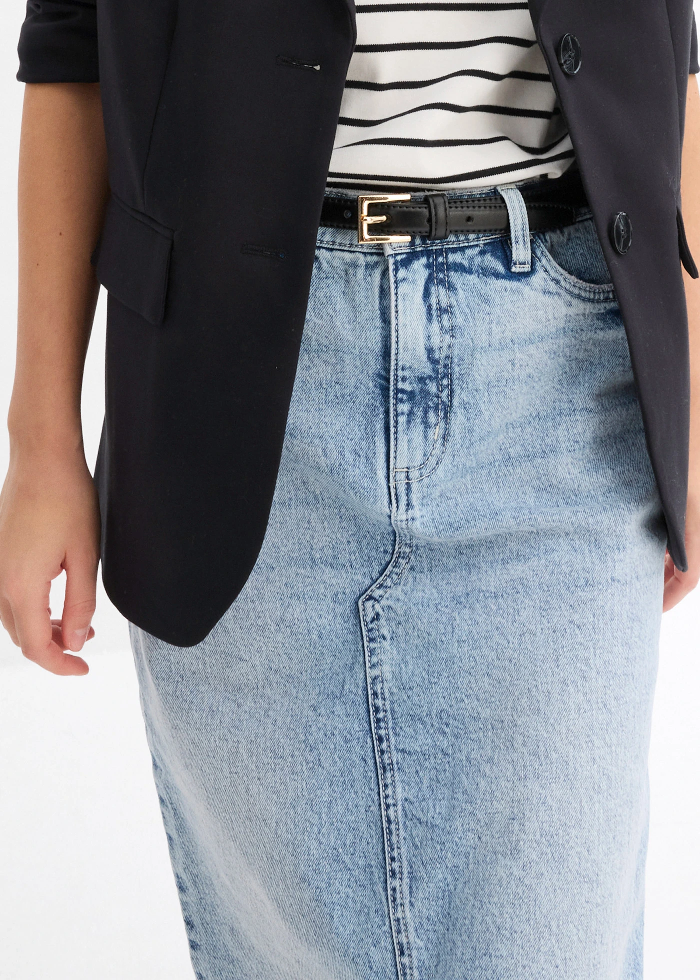 Farmerszoknya midi hosszban • jégkék denim, használt hatású • bonprix áruház