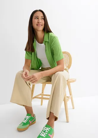 Blouse boxy en crêpe léger • vert trèfle • Boutique bonprix