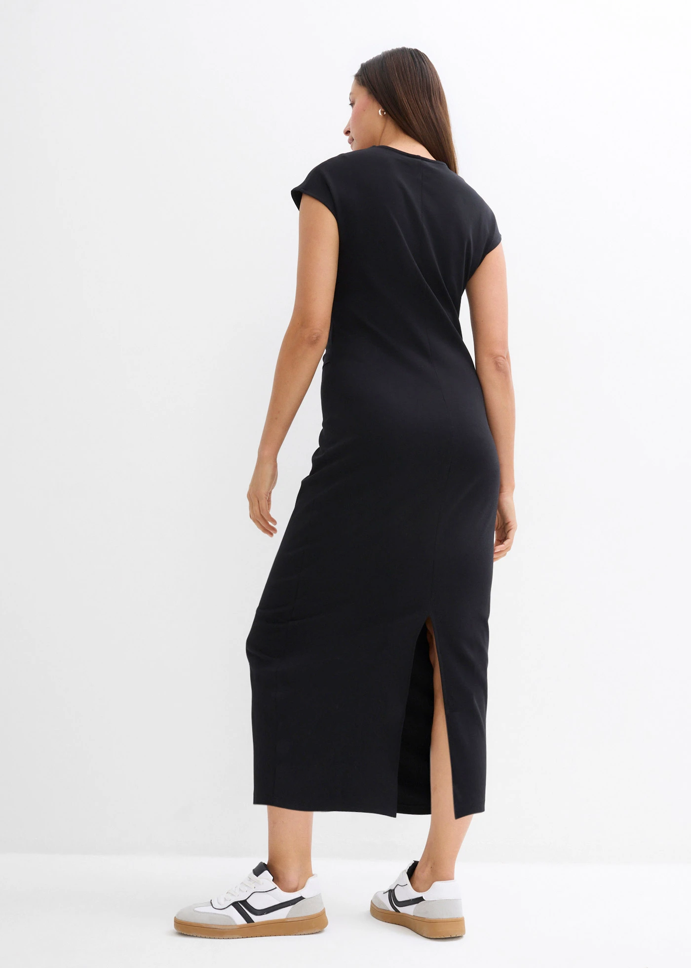 Robe midi en jersey • noir • Boutique bonprix