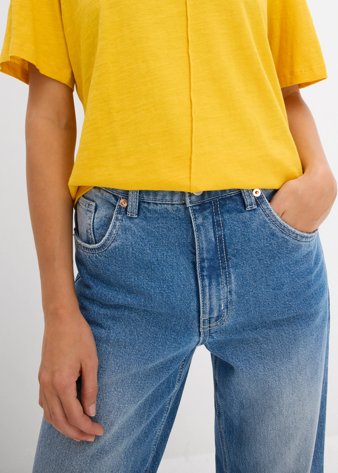 T-shirt 100% coton • jaune safran • Boutique bonprix