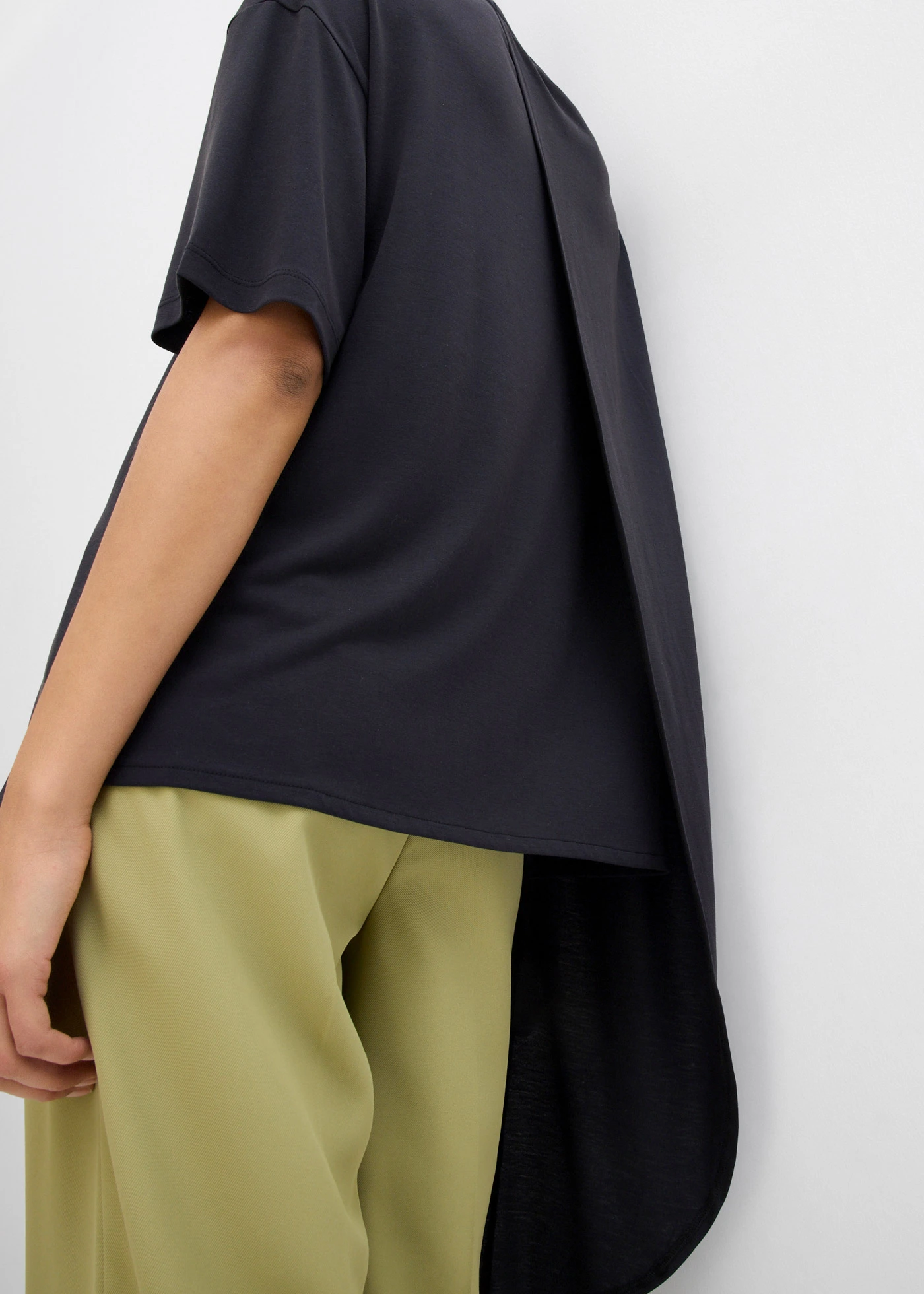 Bluzka z miękkiej mieszanki modalu • czarny • sklep bonprix