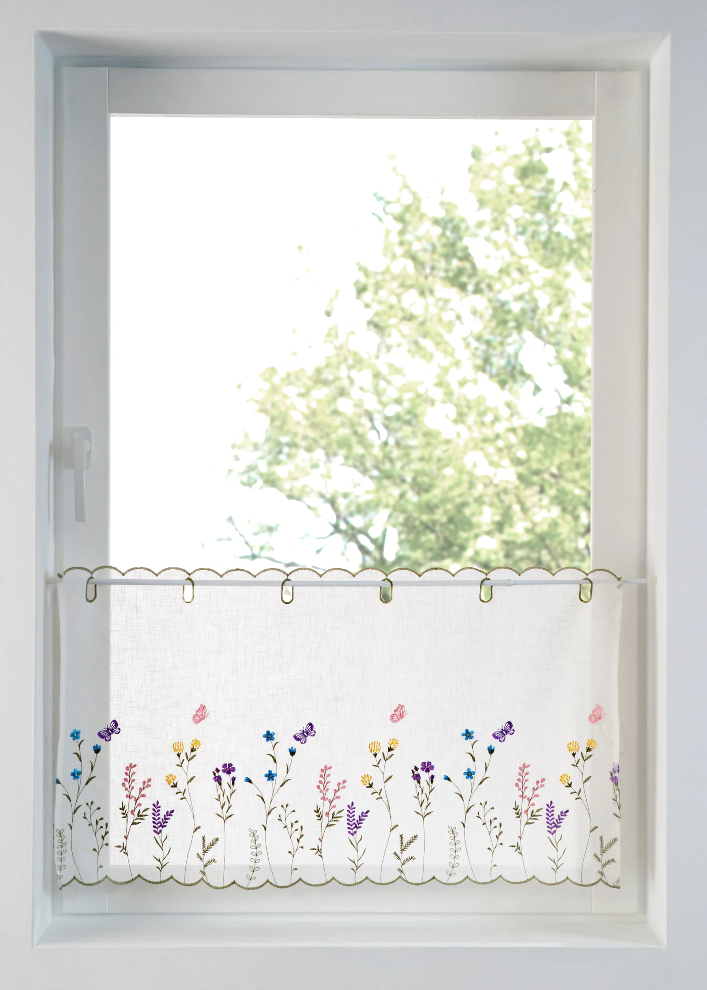Vitrážková záclona s květinovou výšivkou • bílo-pestrá • bonprix obchod