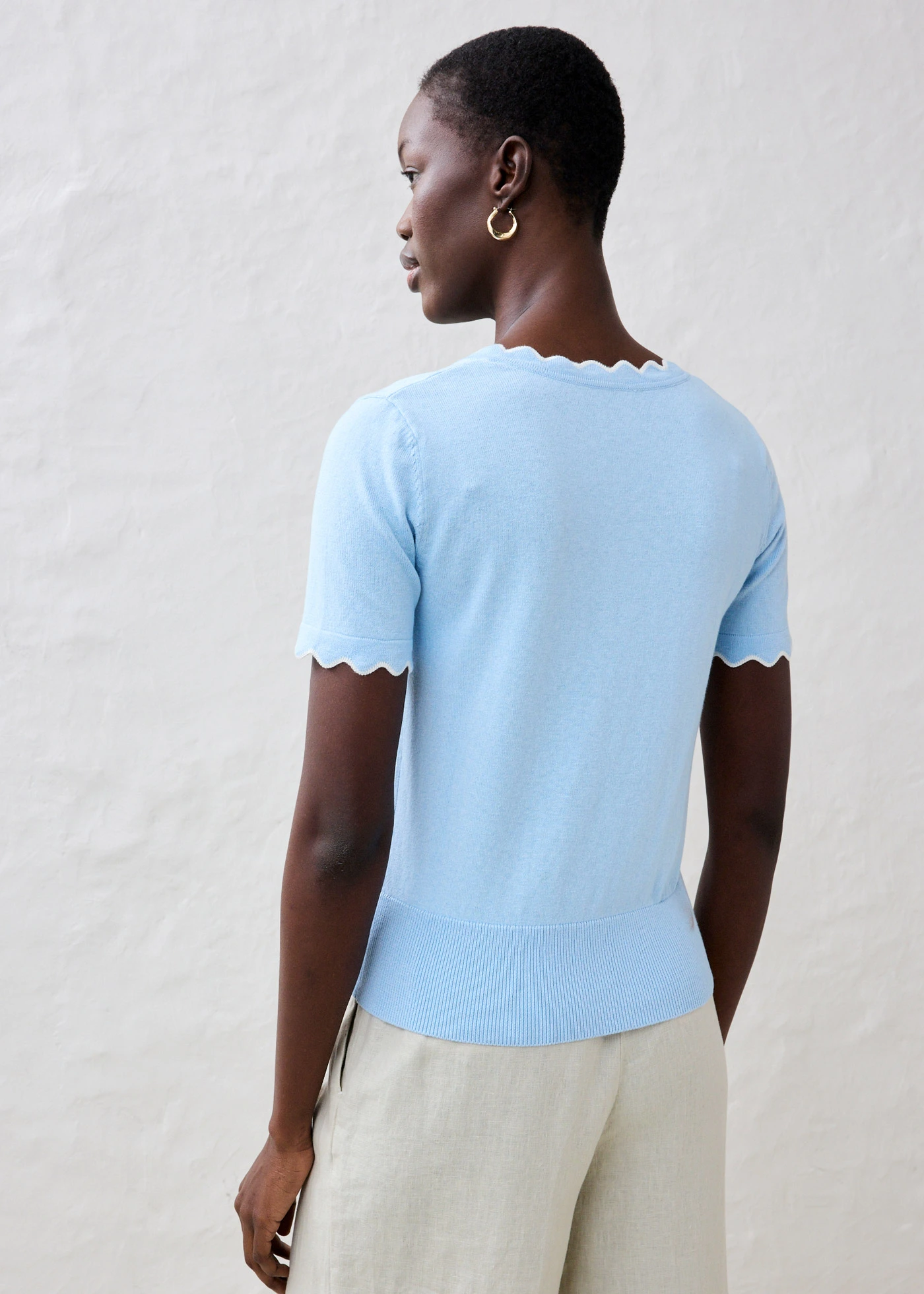 Fijn gebreide trui met zijde, 1/2 mouw • ijsblauw-wolwit • bonprix online shop