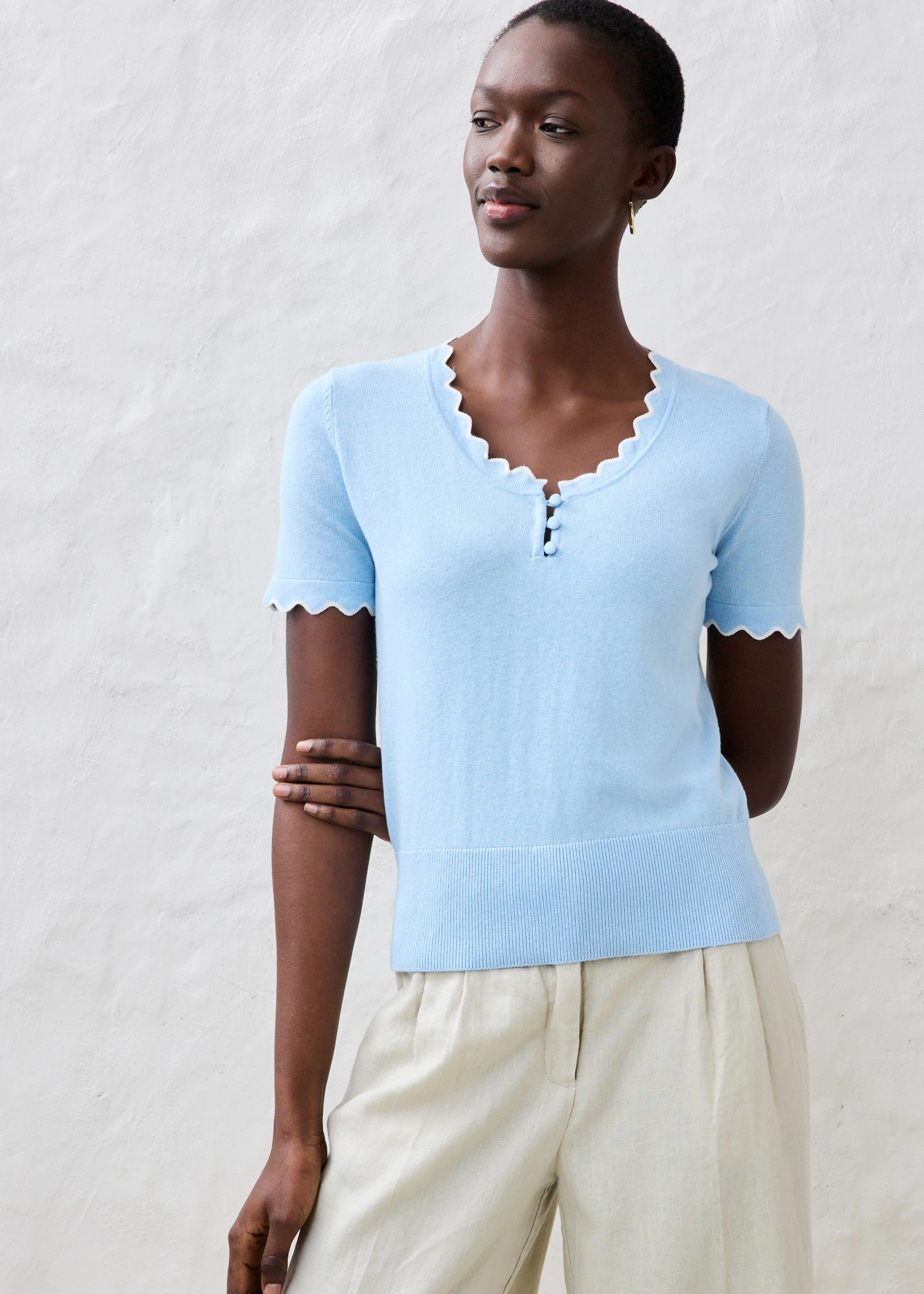Fijn gebreide trui met zijde, 1/2 mouw • ijsblauw-wolwit • bonprix online shop