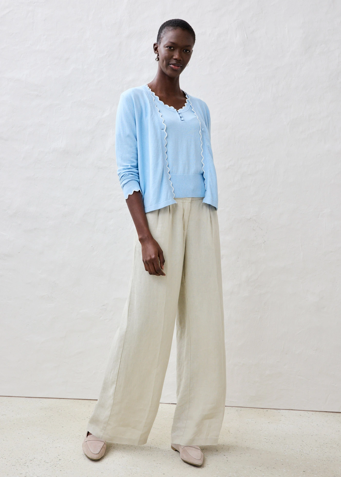 Fijn gebreide trui met zijde, 1/2 mouw • ijsblauw-wolwit • bonprix online shop