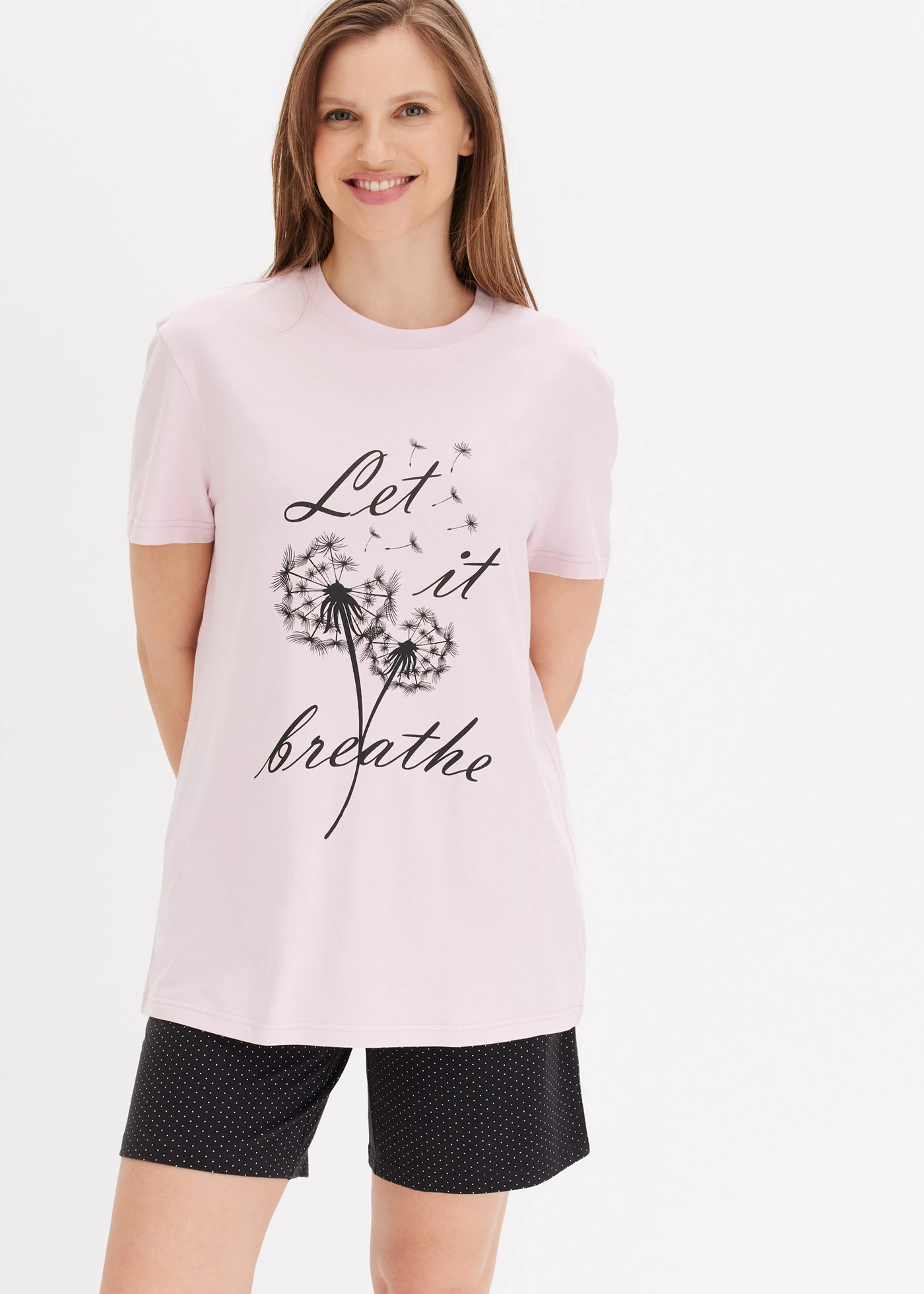 Pijama cu colanți scurți • liliachiu pudrat/negru cu puncte • magazin bonprix