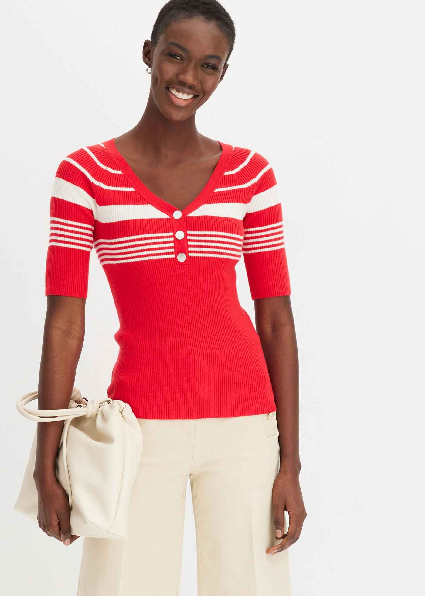 Fijn gebreide trui met sierknopen • aardbeirood-natuurbeige gestreept • bonprix online shop