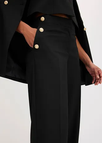 Pantalon large à pinces et boutons décoratifs • noir • Boutique bonprix