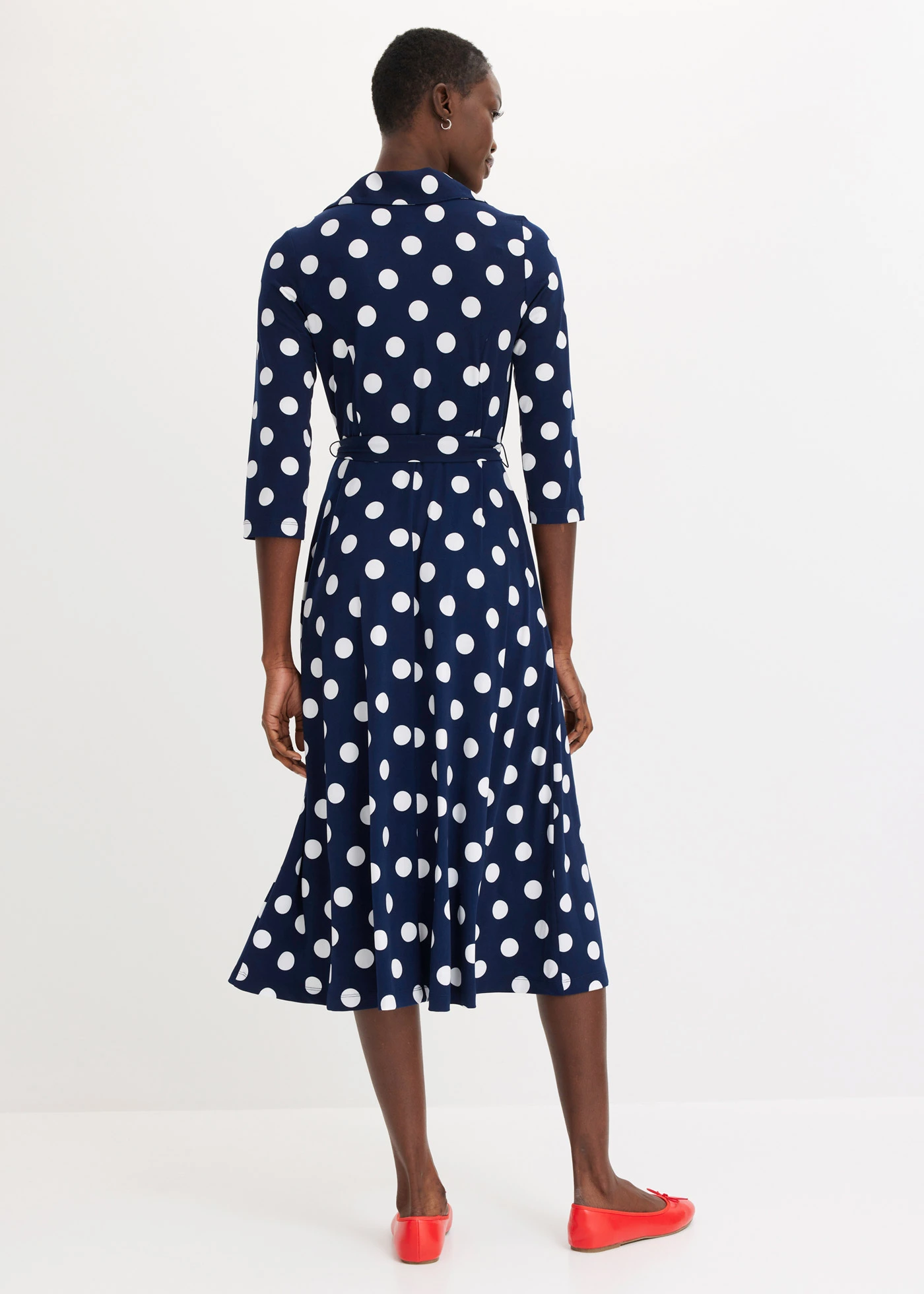 Overhemdjurk met strikband (2-dlg. set) • donkerblauw-wit gestippeld • bonprix online shop