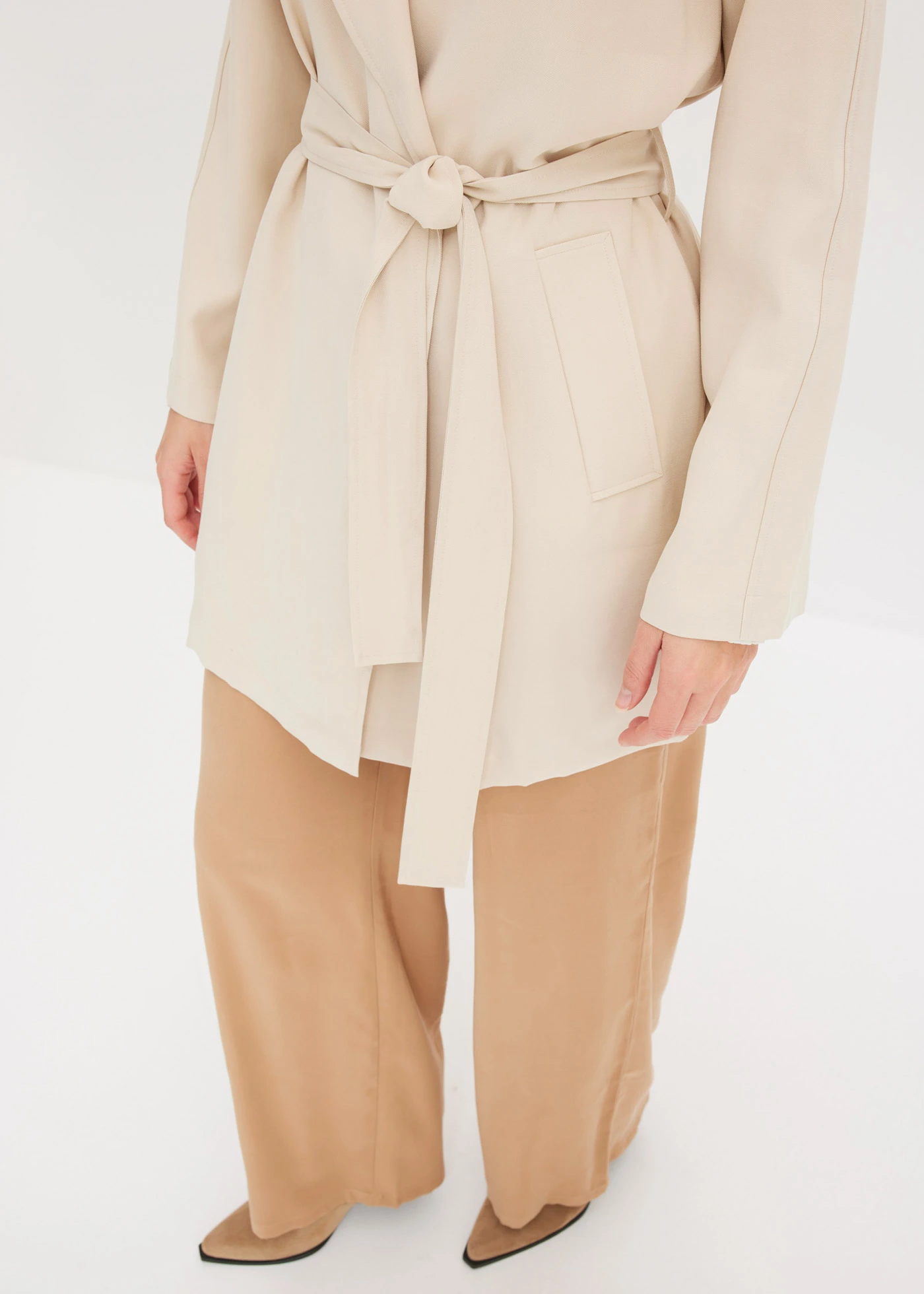 korte trenchcoat • lichtsand • bonprix online shop