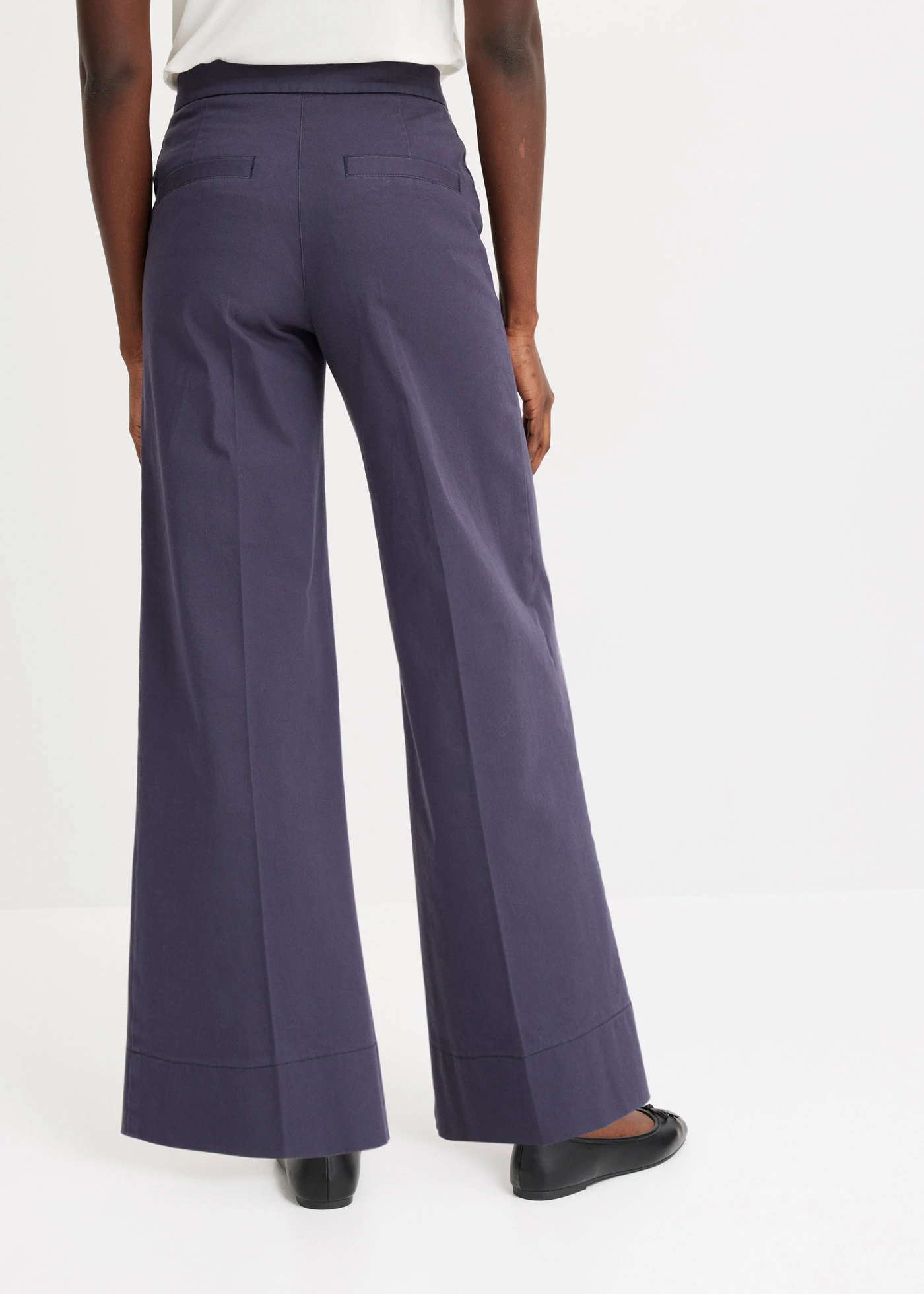 Keprové kalhoty s ozdobnými knoflíky • noční modrá • bonprix obchod