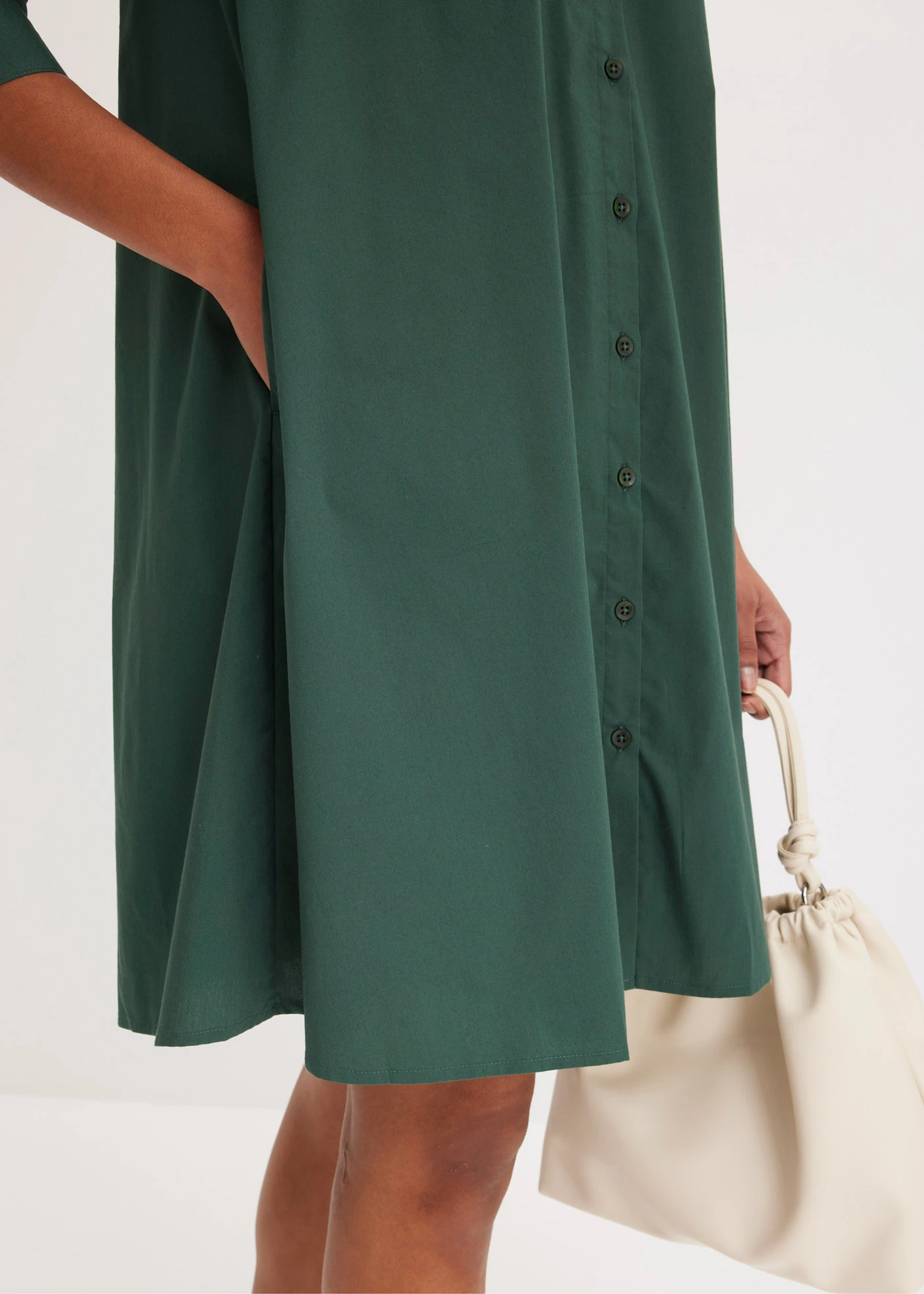 Robe-chemise • vert feuille • Boutique bonprix