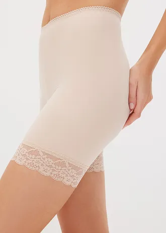 Biker short tegen schurende dijen van verkoelend polyamide • krijtbeige • bonprix online shop