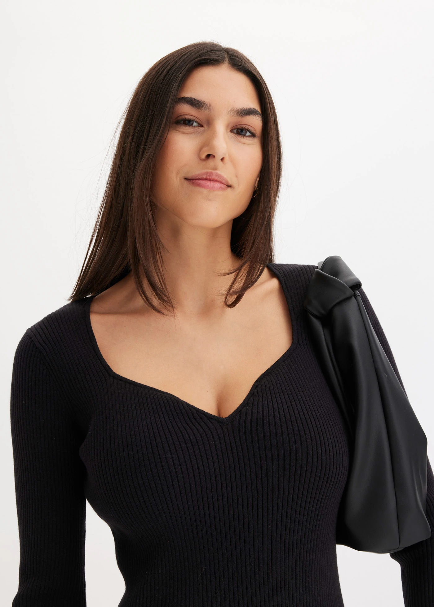 Fijn gebreide trui • zwart • bonprix online shop