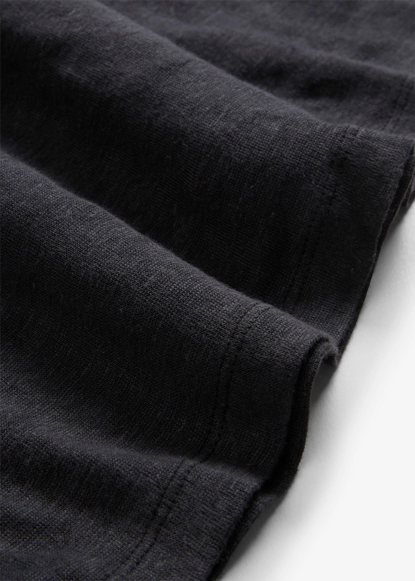 T-shirt en lin • noir • Boutique bonprix