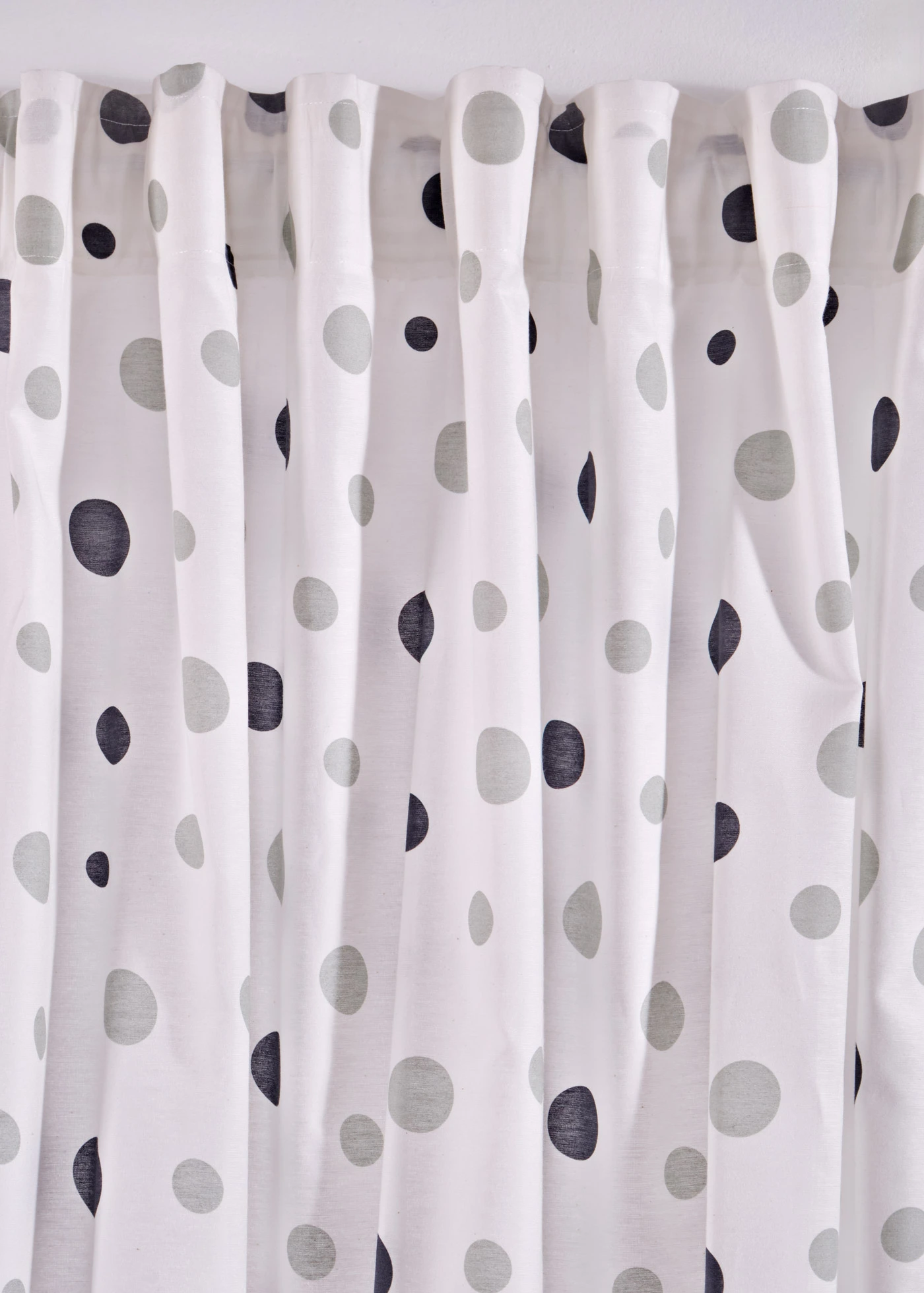 Gordijn van gerecycled polyester met stippenprint (1 stuk) • wit-grijs • bonprix online shop