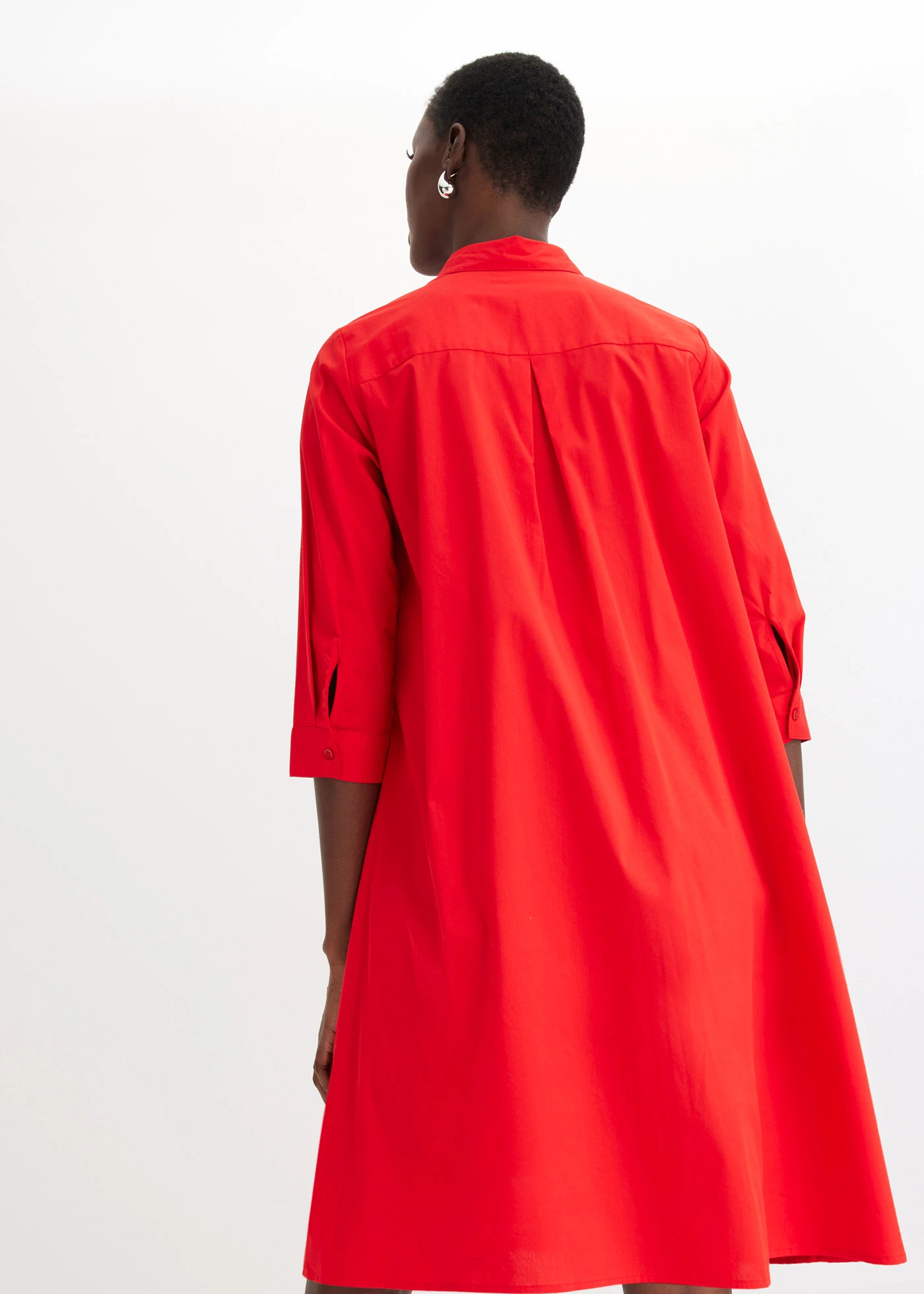 Robe-chemise en popeline solide • fraise • Boutique bonprix