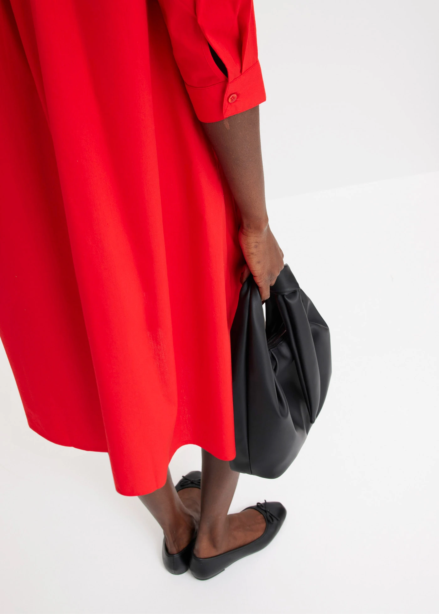 Robe-chemise en popeline solide • fraise • Boutique bonprix