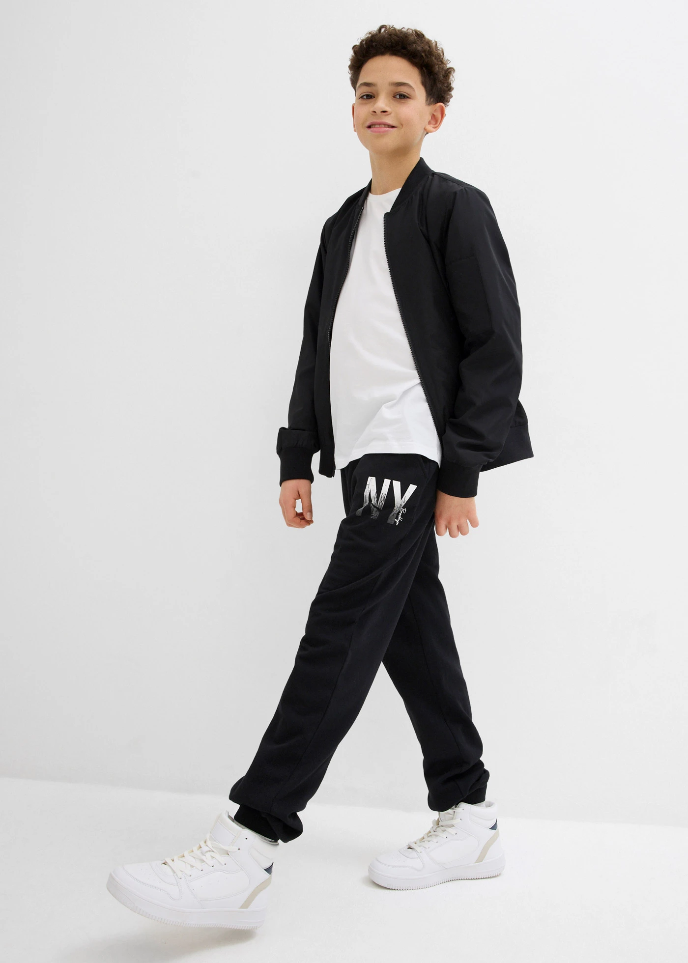 Joggingbroek van zachte katoenmix • zwart • bonprix online shop