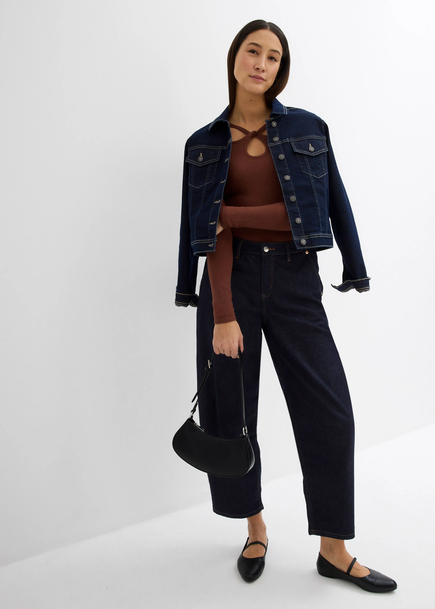 Jean ballon taille mi-haute, cropped • bleu nuit denim • Boutique bonprix