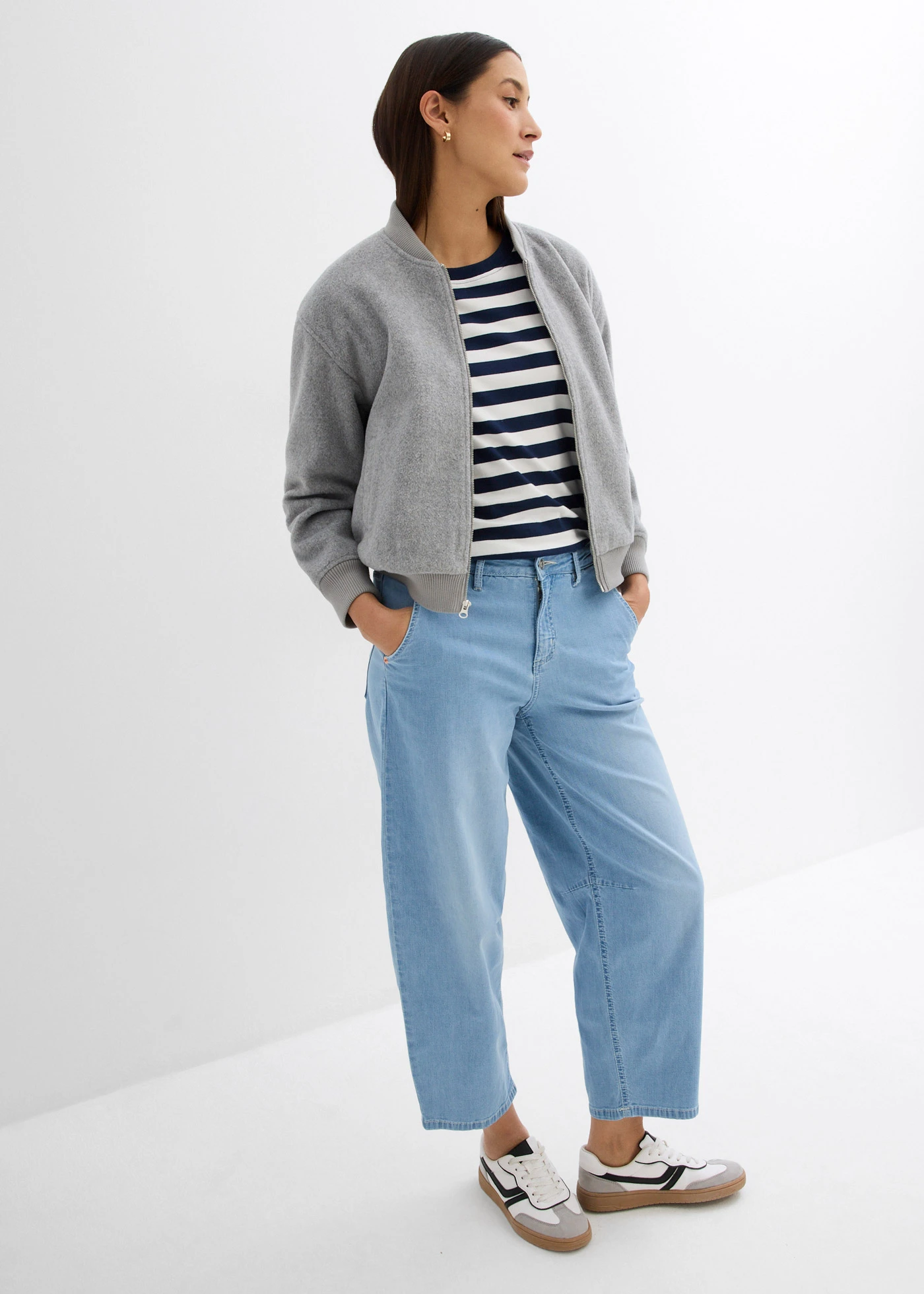 Balonové džíny, Mid Waist, Super Soft, zkrácené • ledově modrý denim used • bonprix obchod