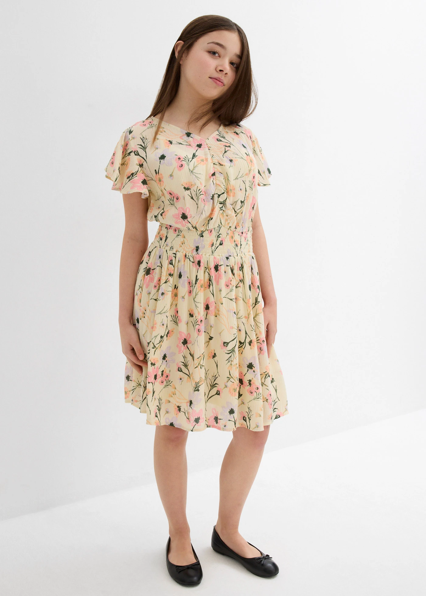 Rochie mini din viscoză vaporoasă • bej natur/roz soft înflorat • magazin bonprix