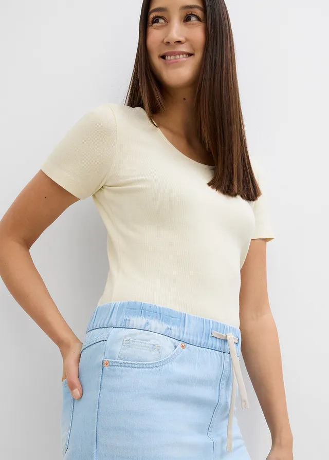 High waist wide leg jeans met comfortabele tailleband • ijsblauw denim used • product-page.page-title-suffix