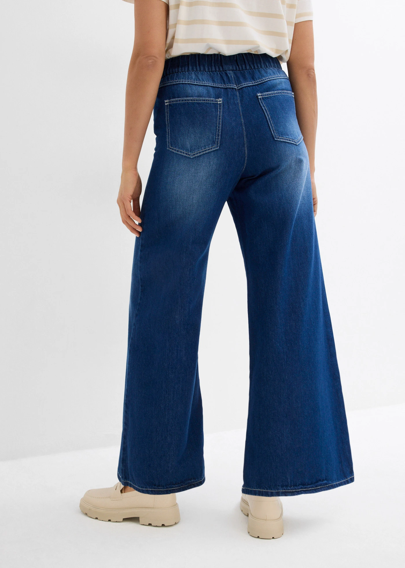 Jean large, taille mi-haute et élastiquée • bleu nuit denim used • Boutique bonprix