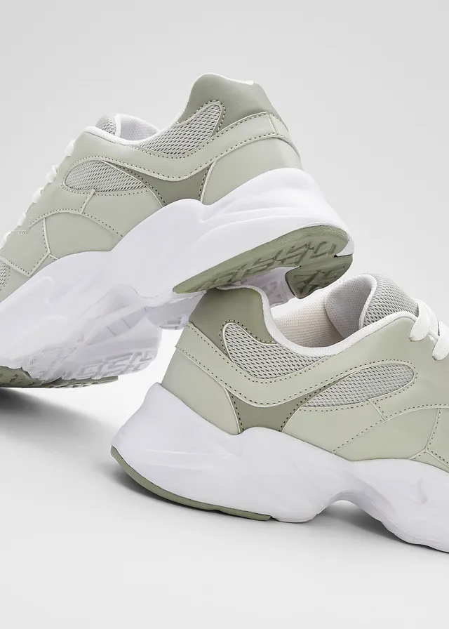 Sneakers chunky avec une semelle légère • roseau clair • product-page.page-title-suffix