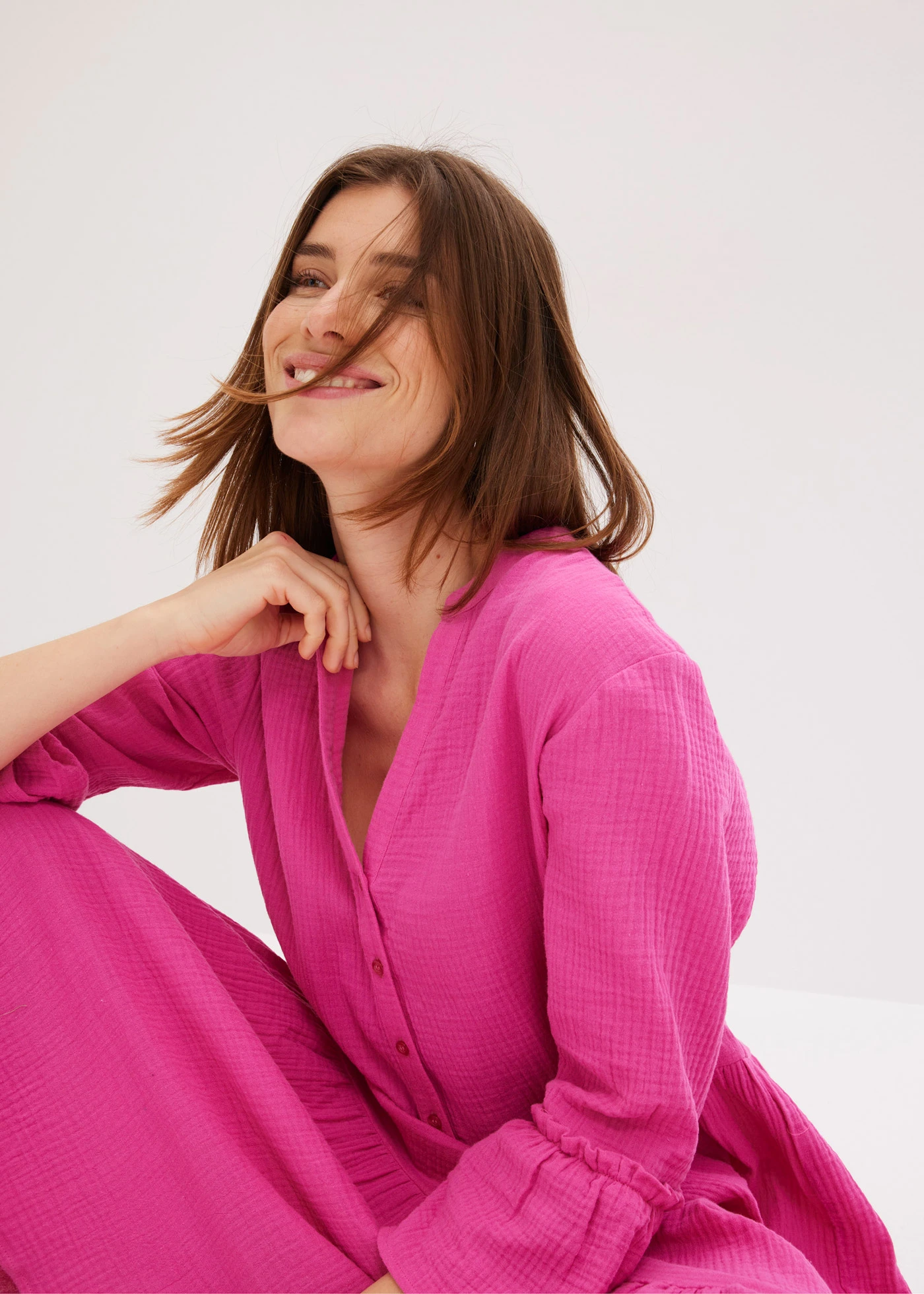 Robe midi en gaze de coton douce • fuchsia • Boutique bonprix