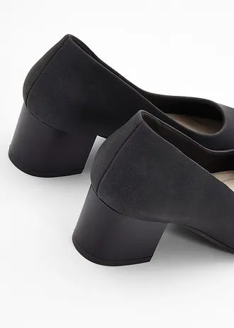 Pantofi pumps cu branț căptușit • negru • magazin bonprix