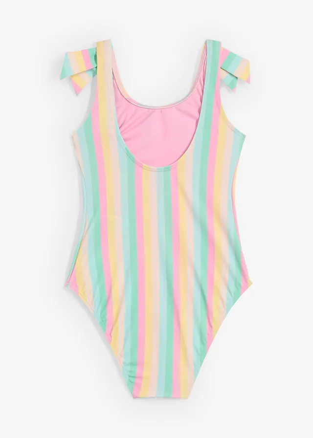 Costum de baie